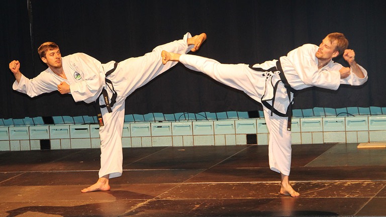 202310-benefizgala-zen-taekwon-do-feldkirch-02.jpg