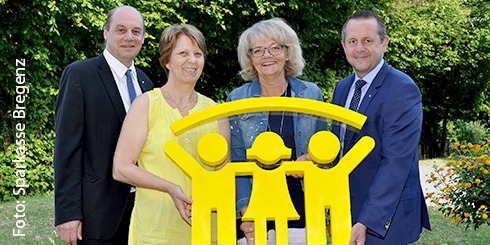 Kinderdorf Scheckuebergabe 2018 Sparkasse Kopfbild