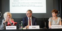 Pressekonferenz 4