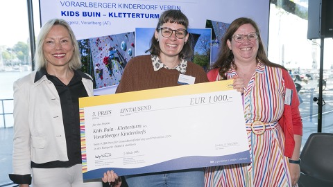Dritter Preis & 1000 Euro für den Kids Buin