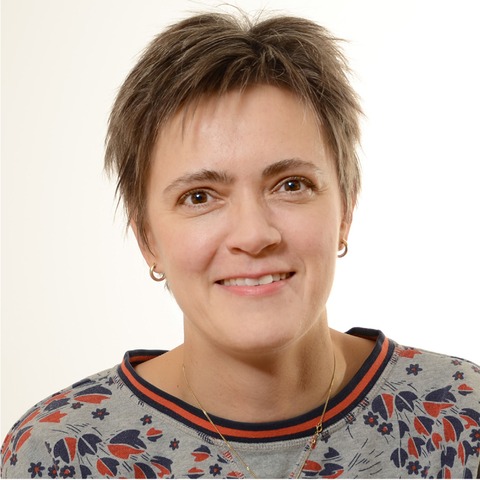 Dr. Cäcilia Karitnig-Weiß