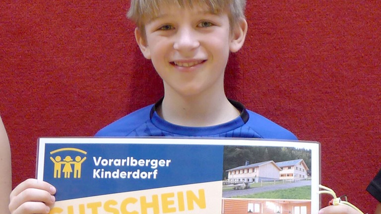 gewinnner-kletterturm-name-kidsbuin.jpg